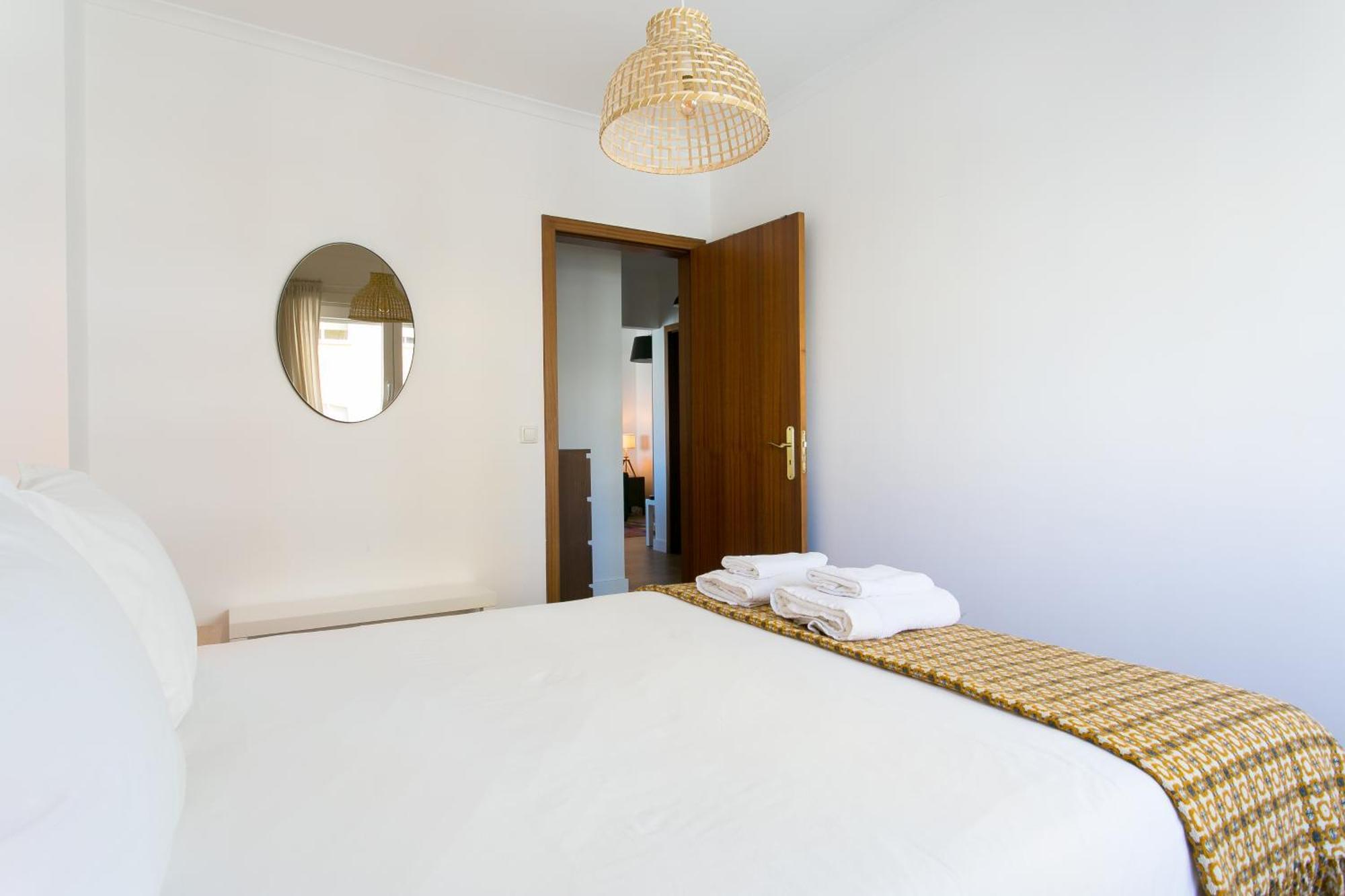 Apartamento Central E Confortavel Junto Ao Bairro Da Graca Lisboa 外观 照片