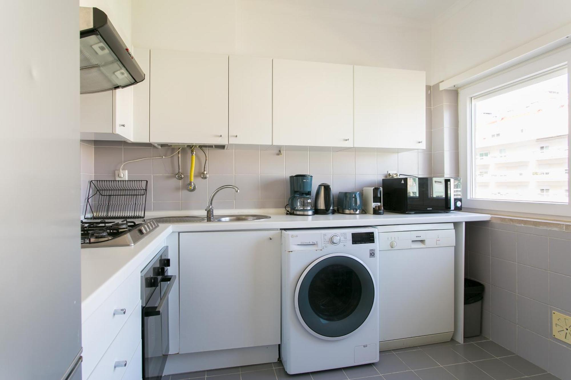 Apartamento Central E Confortavel Junto Ao Bairro Da Graca Lisboa 外观 照片
